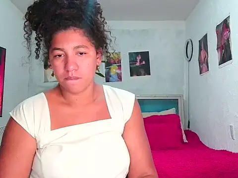 bellacrespalatina online show from April 20, 2026, 10:55 pm