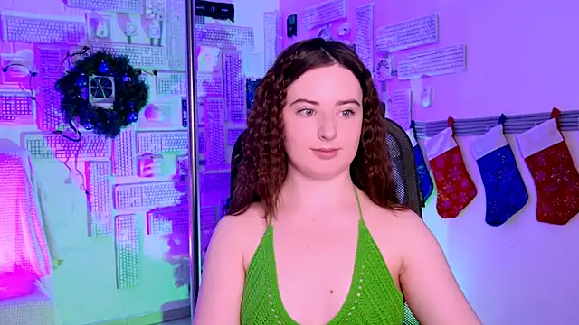 AnnTerry  online show from December 14, 2025, 8:30 am