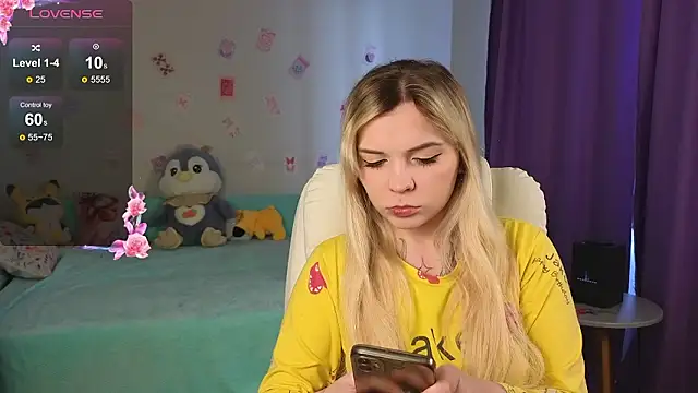 Kate Legend online show from January 13, 2026, 5:02 am