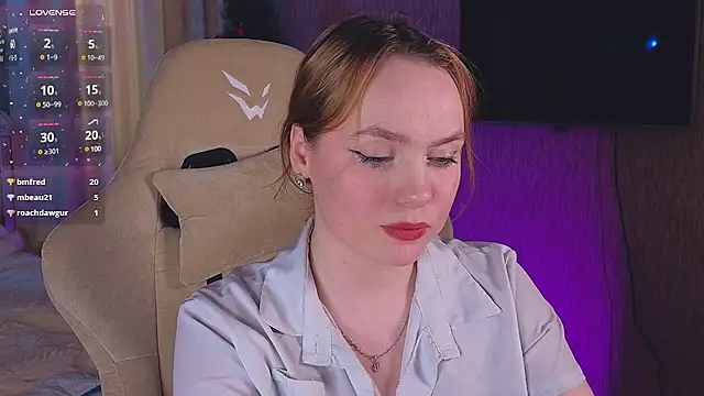 Snapshot of Kari_Lunna chatting on January 18, 2025, 6:56 am Kari Lunna online show from January 18, 2025, 6:56 am