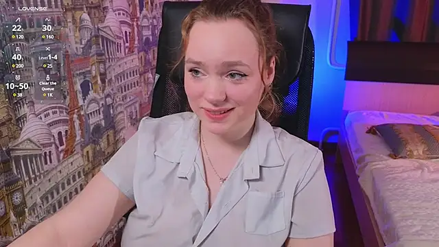 Snapshot of Kari_Lunna chatting on February 1, 2025, 3:41 am Kari Lunna online show from February 1, 2025, 3:41 am