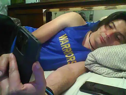 frank32love online show from March 11, 2026, 4:29 am