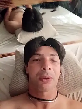 frank32love online show from April 18, 2026, 4:00 pm