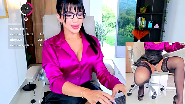 kimberly  online show from December 2, 2025, 7:31 pm