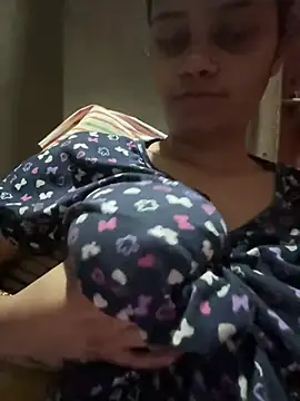 Snapshot of Miss-Kamini chatting on January 21, 2025, 3:21 pm Miss-Kamini online show from January 21, 2025, 3:21 pm