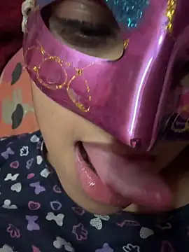 Snapshot of Miss-Kamini chatting on March 14, 2025, 1:59 am Miss-Kamini online show from March 14, 2025, 1:59 am