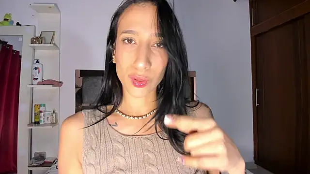 Carol M8 online show from February 8, 2025, 3:19 am