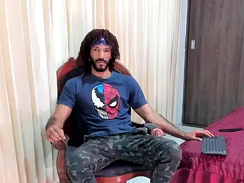 KarlMarley1 online show from October 2, 2025, 1:51 pm