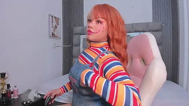 zulyjones online show from October 31, 2025, 1:23 pm