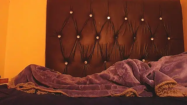 Snapshot of SexinessBae chatting on February 20, 2025, 2:07 am SexinessBae online show from February 20, 2025, 2:07 am