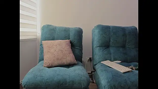 Snapshot of tamy_ian chatting on November 28, 2025, 1:47 pm tamy ian online show from November 28, 2025, 1:47 pm