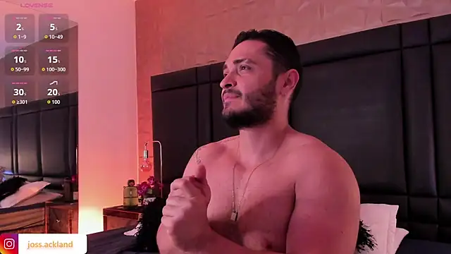 JossAckland online show from November 15, 2025, 8:16 pm