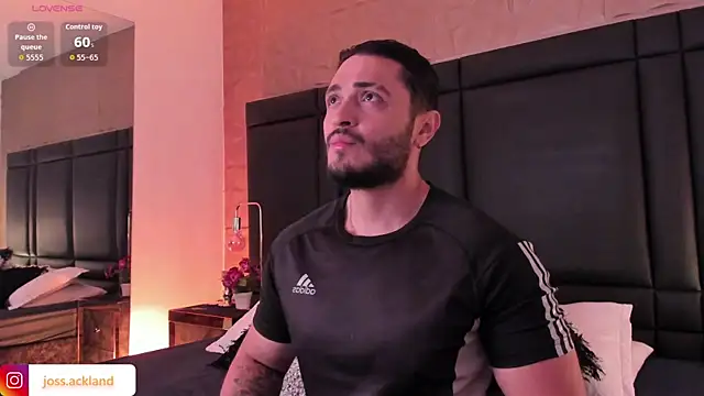 JossAckland online show from November 16, 2025, 8:03 pm