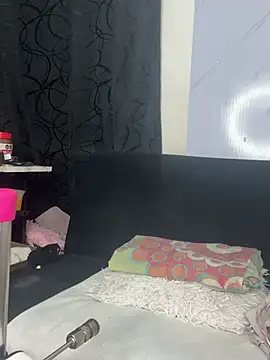 chiquimaturesexy online show from March 4, 2026, 8:59 pm