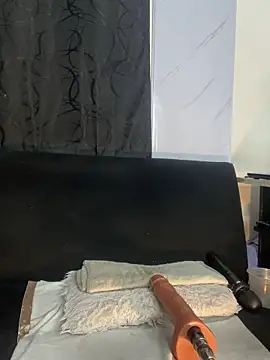 chiquimaturesexy online show from March 12, 2026, 2:07 am