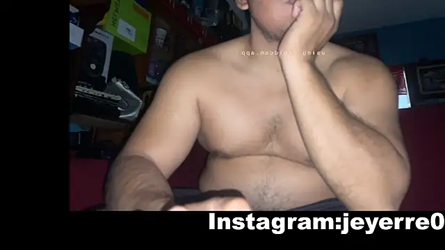 YoElMasHot online show from February 4, 2026, 4:51 am