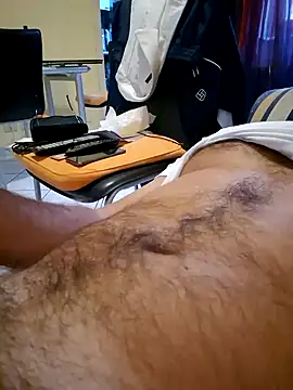 Snapshot of 1talianBeutifulCock chatting on January 3, 2025, 1:58 pm 1talianBeutifulCock online show from January 3, 2025, 1:58 pm