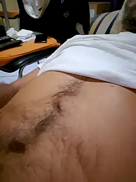 Snapshot of 1talianBeutifulCock chatting on January 8, 2025, 8:38 am 1talianBeutifulCock online show from January 8, 2025, 8:38 am