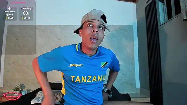 Snapshot of ada-brooke chatting on March 9, 2025, 3:32 am ada-brooke online show from March 9, 2025, 3:32 am