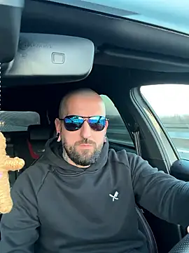 Snapshot of _Haptic_ chatting on January 19, 2026, 3:27 pm Haptic online show from January 19, 2026, 3:27 pm