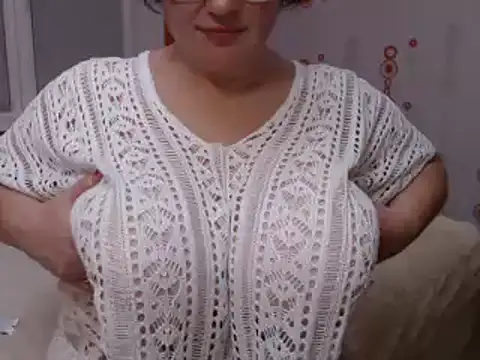 Snapshot of Nora_Star chatting on February 13, 2025, 10:00 pm Nora Star online show from February 13, 2025, 10:00 pm