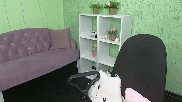 Nika Kitten online show from October 31, 2025, 11:22 am