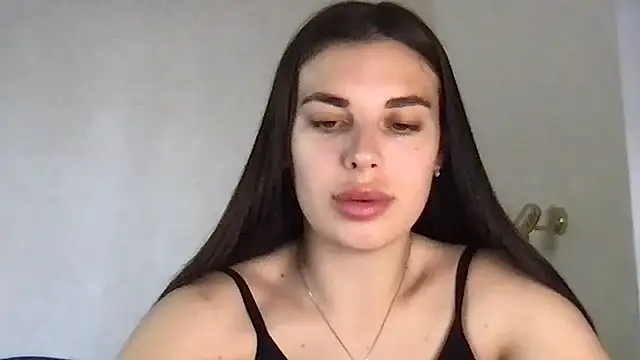 MoonriseGoddess online show from May 10, 2026, 9:58 am