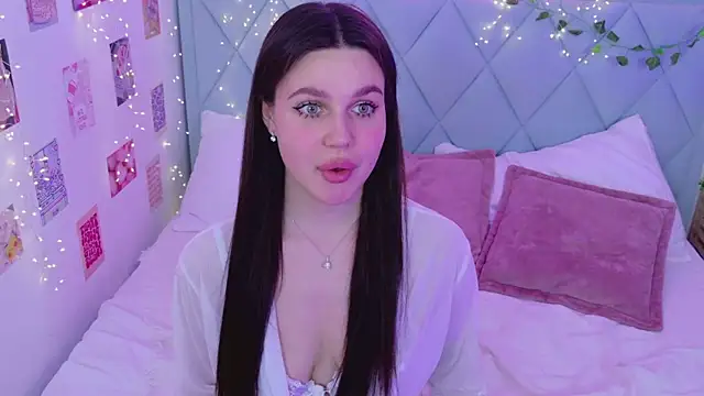 RihannaRose online show from March 16, 2025, 11:57 pm