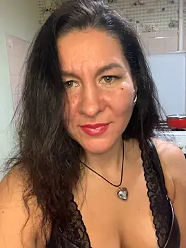 Snapshot of Tina_Moretti chatting on February 20, 2025, 9:20 pm Tina Moretti online show from February 20, 2025, 9:20 pm