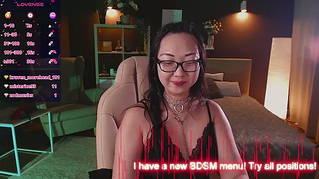 Snapshot of Marine_Vact chatting on January 25, 2025, 11:32 pm Marine Vact online show from January 25, 2025, 11:32 pm