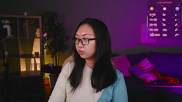 Snapshot of Marine_Vact chatting on September 14, 2025, 5:23 pm Marine Vact online show from September 14, 2025, 5:23 pm