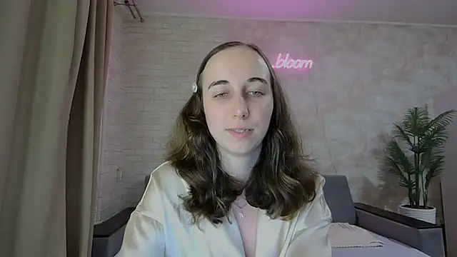 Anika bloom online show from February 10, 2025, 6:20 am