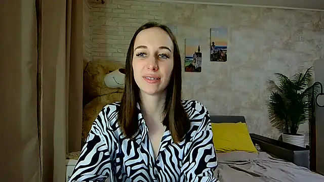 Anika bloom online show from December 15, 2025, 6:34 pm