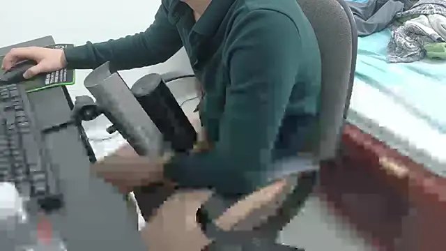 Snapshot of MIXEMKUTAKO chatting on October 23, 2025, 12:10 am MIXEMKUTAKO online show from October 23, 2025, 12:10 am