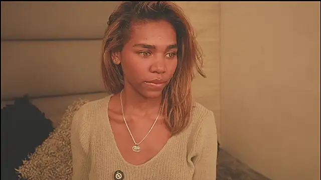 Lily Miiller online show from February 19, 2026, 9:11 pm