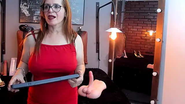 Snapshot of Samantha_mature56 chatting on March 11, 2025, 1:56 pm Samantha mature56 online show from March 11, 2025, 1:56 pm