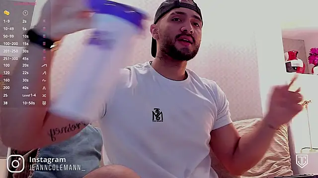 JeanColleman online show from January 25, 2025, 3:51 am