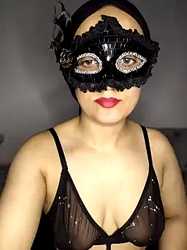 merve0234 online show from March 11, 2025, 8:42 pm