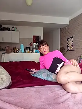 LaCristinatrans online show from September 9, 2025, 3:55 pm