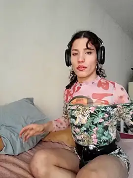 LaCristinatrans online show from June 15, 2026, 4:53 pm
