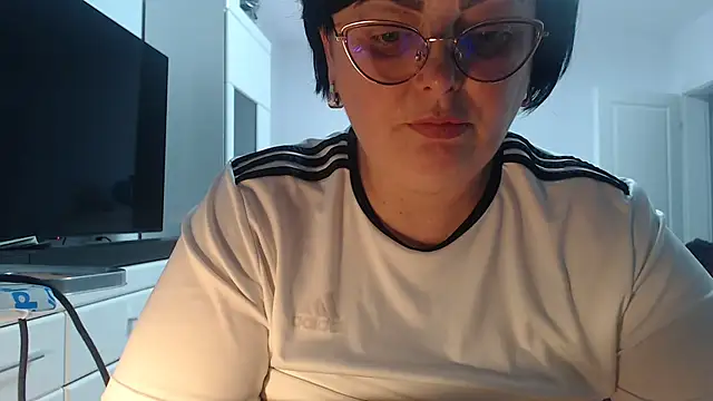 Amandamuller1982 online show from March 29, 2026, 1:22 pm