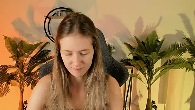 Sharon Evansi online show from December 4, 2024, 8:45 am