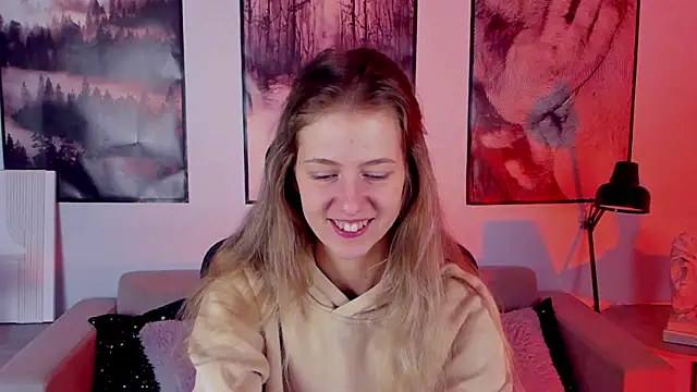 Sharon Evansi online show from December 6, 2024, 8:48 am