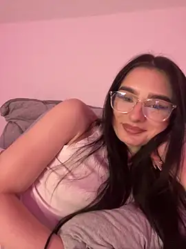 AdelinaAlia online show from May 20, 2026, 7:53 pm