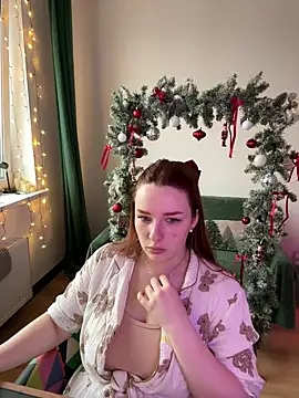 CookyDaisy online show from December 26, 2024, 8:39 am