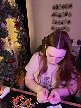 CookyDaisy online show from December 31, 2024, 10:45 pm