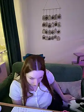 CookyDaisy online show from January 3, 2025, 10:51 pm