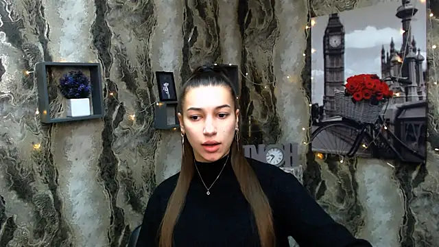 KarolinaRosse  online show from January 5, 2025, 7:07 am