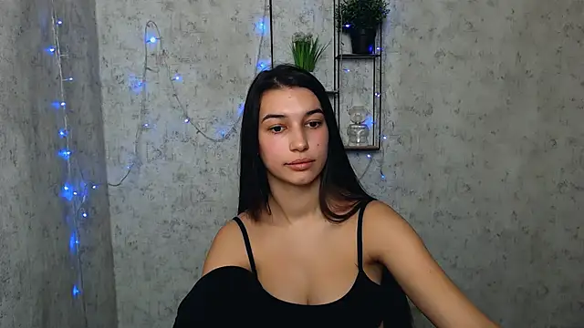 KarolinaRosse  online show from February 28, 2025, 10:09 am