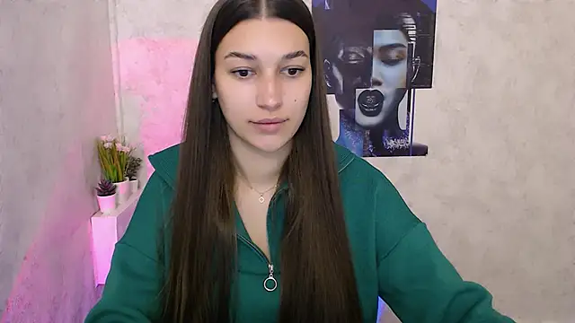 KarolinaRosse  online show from October 18, 2025, 5:43 am
